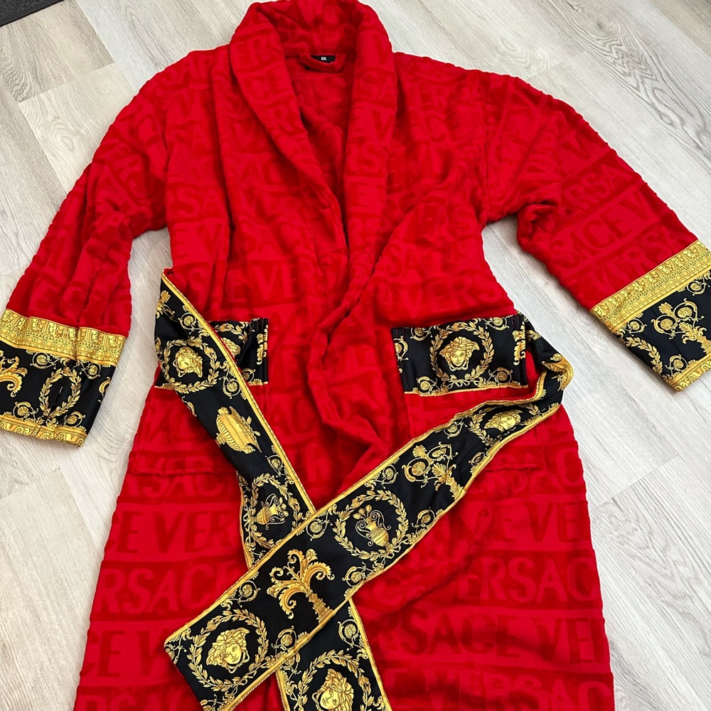 XXL VERSACE BAROQUE BATHROBE - RED